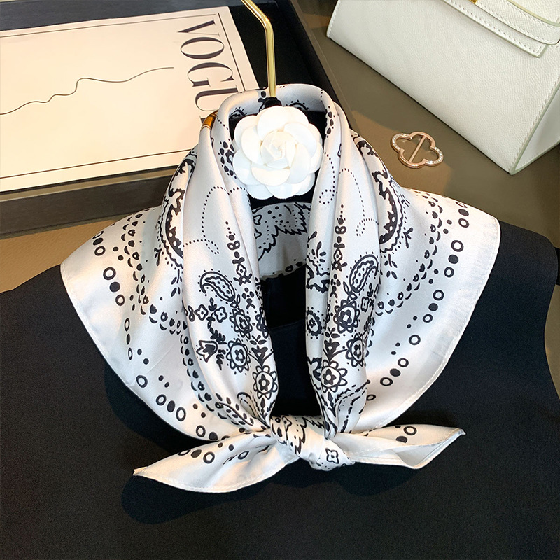 100% Mulberry Silk Scarf for W - Women Fashion Necktie recension och pris