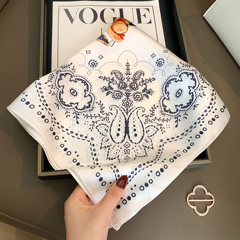 100% Mulberry Silk Scarf for W - Women Fashion Necktie recension och pris