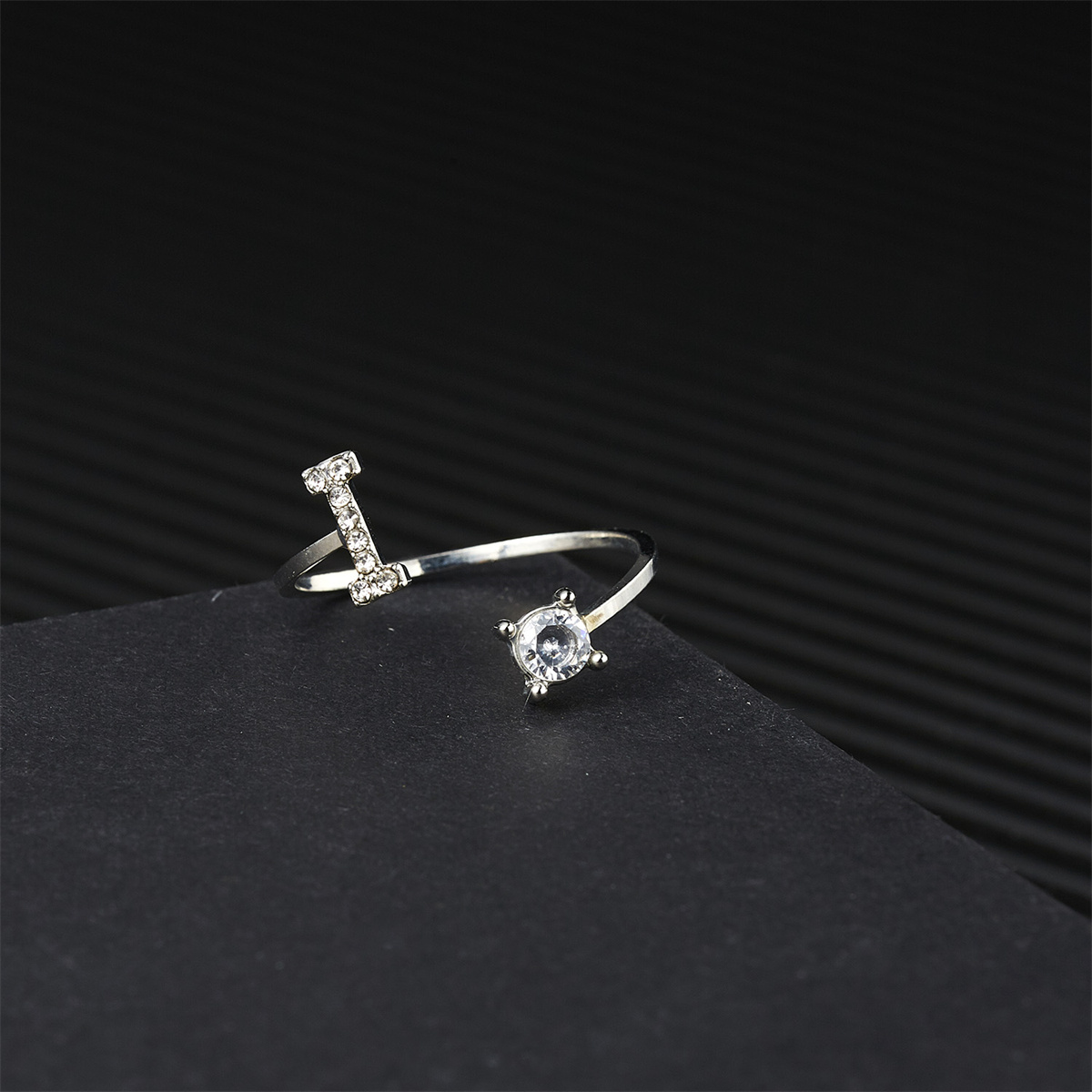 Silver Color Zircon Initial A- - Women Fashion Names recension och pris