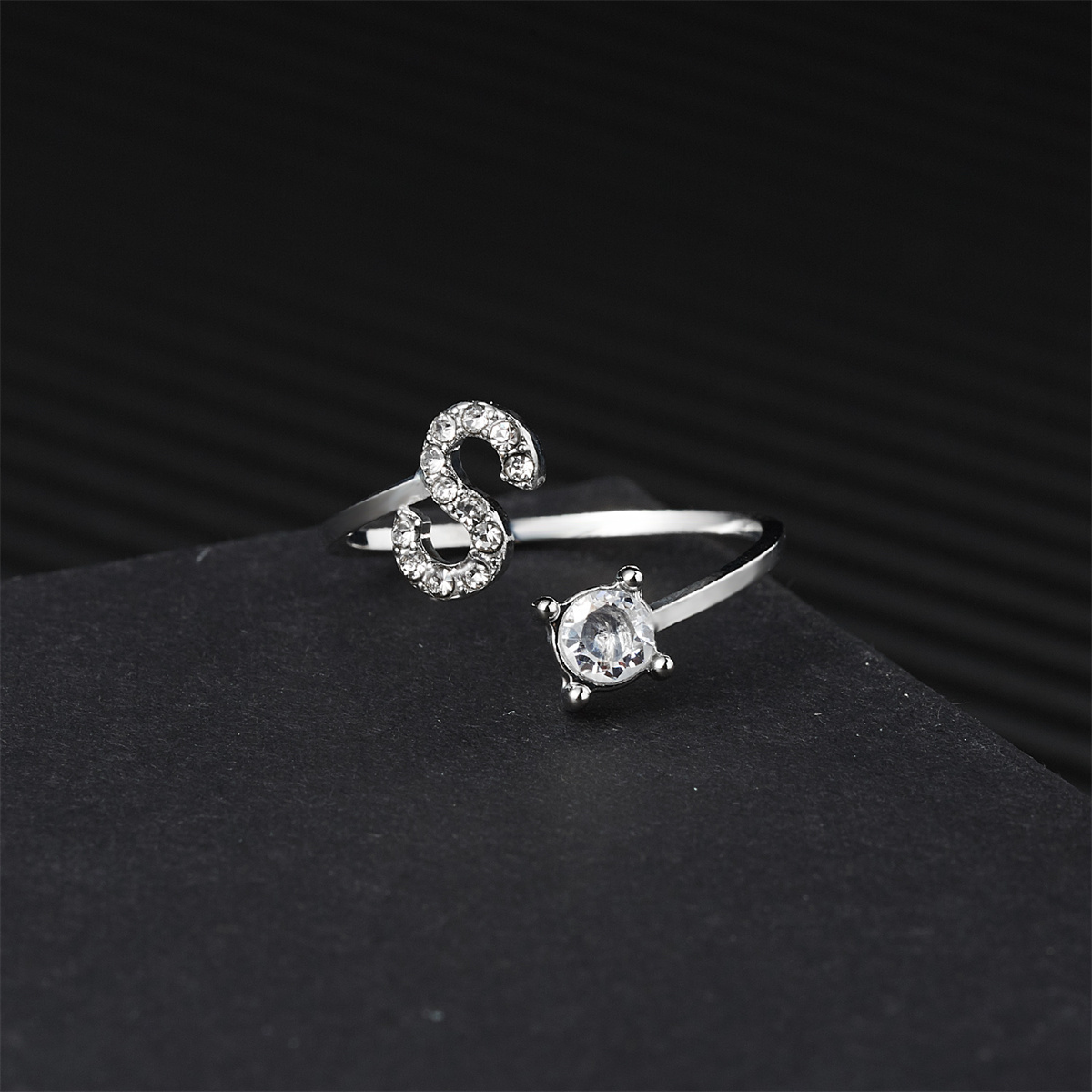 Silver Color Zircon Initial A- - Women Fashion Names recension och pris