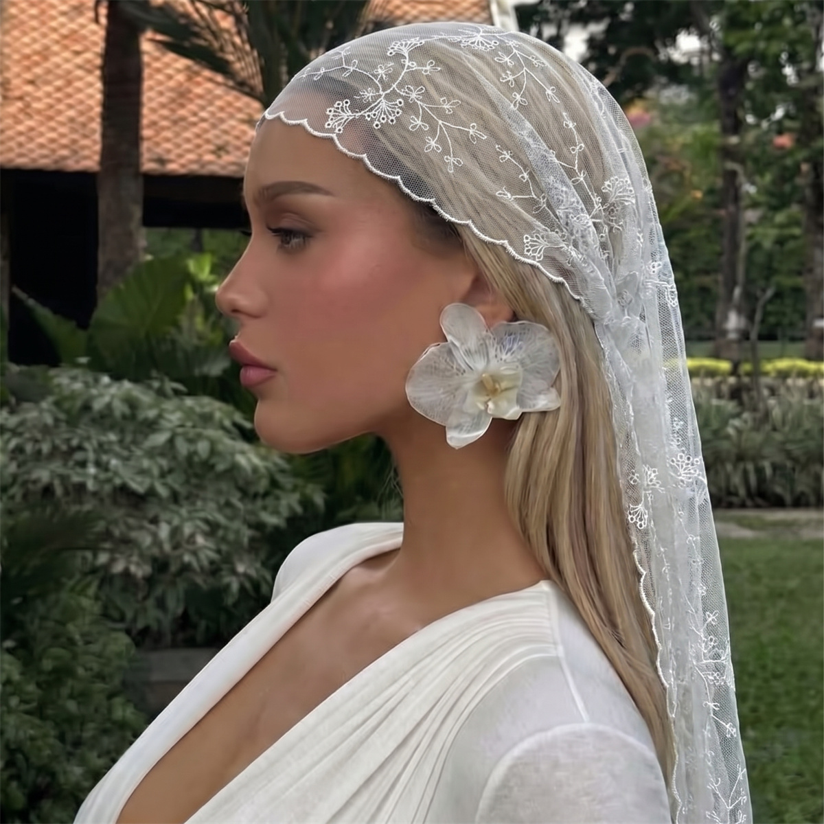 White Floral Lace Mesh Headsca - Women Fashion Necktie recension och pris