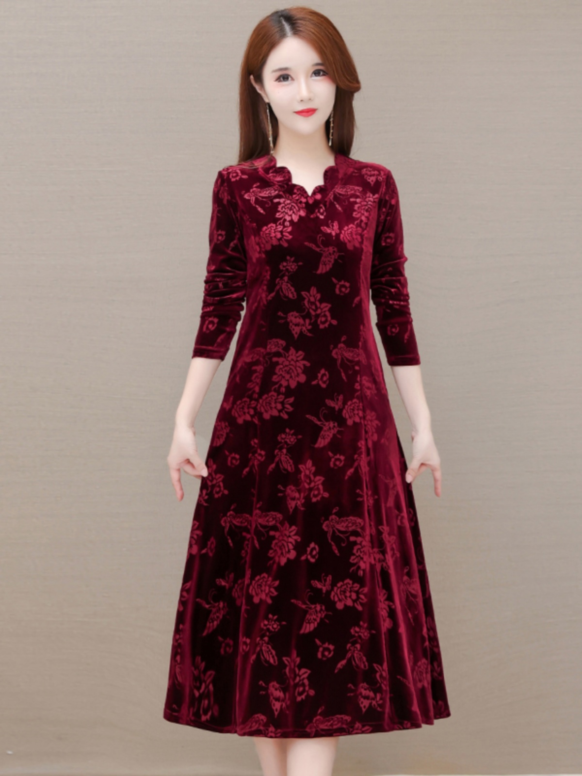 Elegant Velvet Dress V-Neck Mi - Women Fashion Over The Years recension och pris