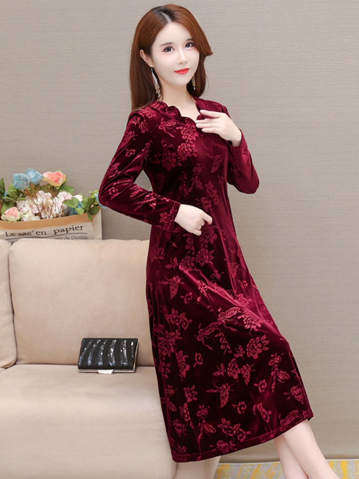 Elegant Velvet Dress V-Neck Mi - Women Fashion Over The Years recension och pris